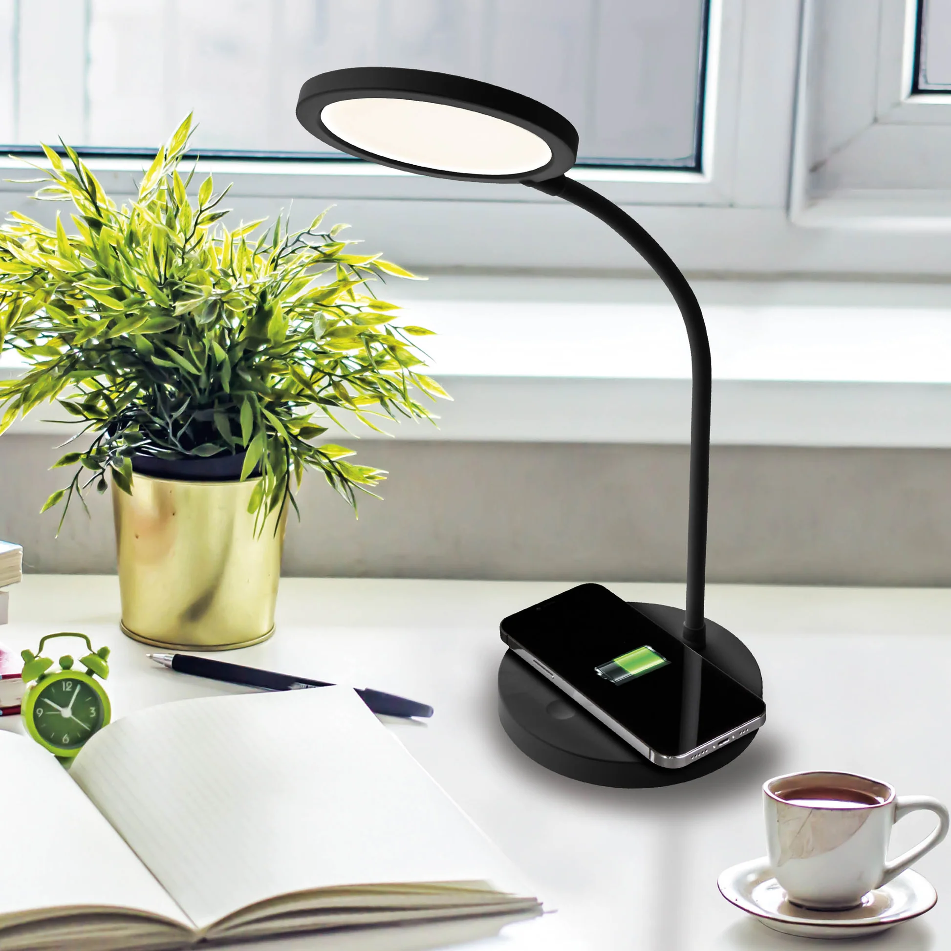 Wireless Charging Desk Lamp
